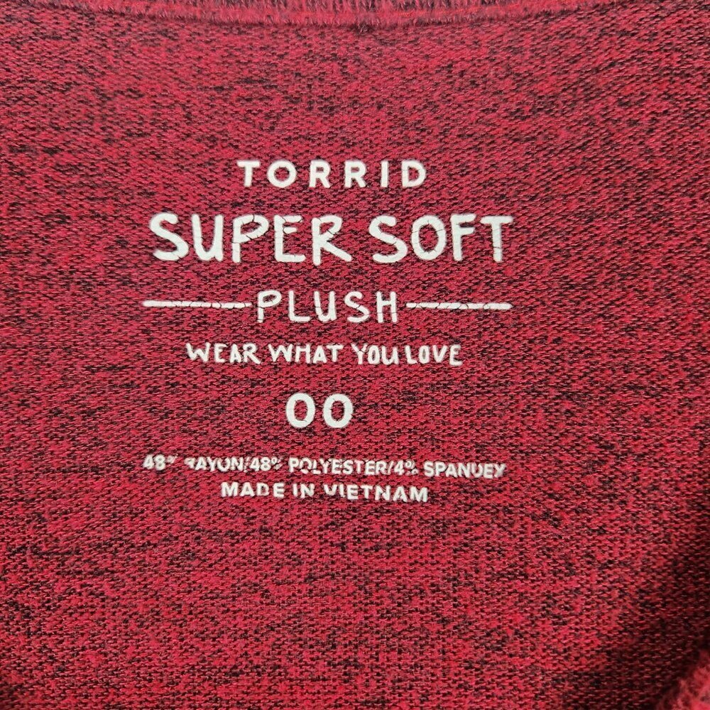 Torrid Super Soft Plush V Neck 3/4 Sleeve Women's Size 00 M/L Red Sweater - Picture 6 of 8